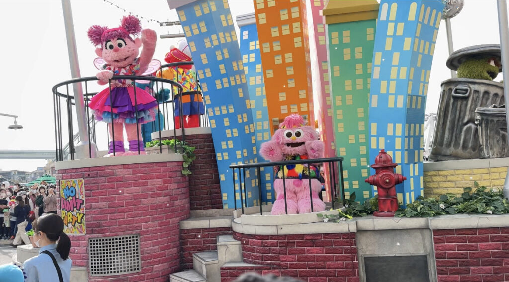 【USJ】ノーリミット!パレードが楽しすぎた【ユニバ】 - LIFE IS JOURNEY